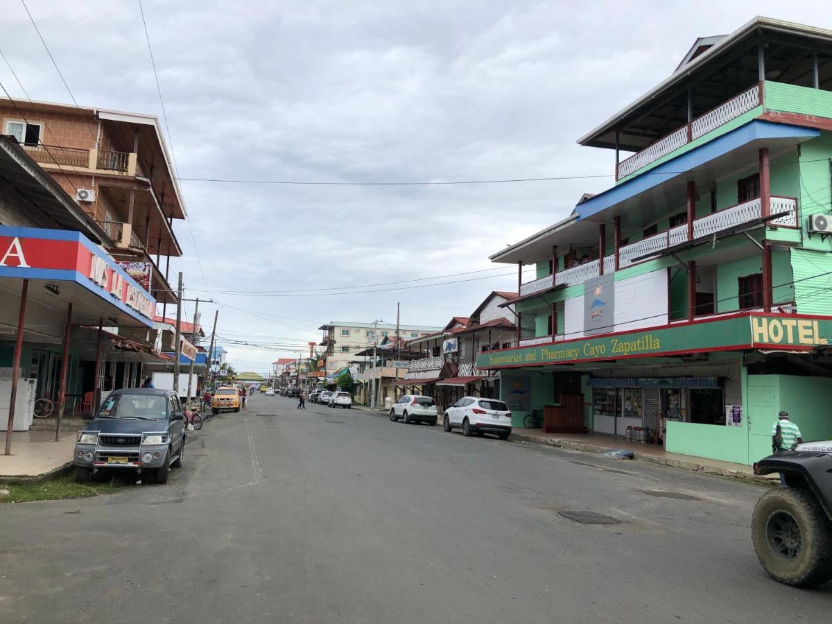 Reff Hotel Bocas Town Luaran gambar