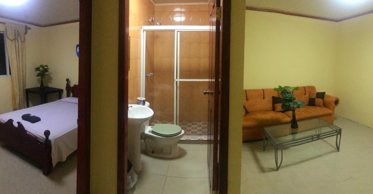 Reff Hotel Bocas Town Luaran gambar